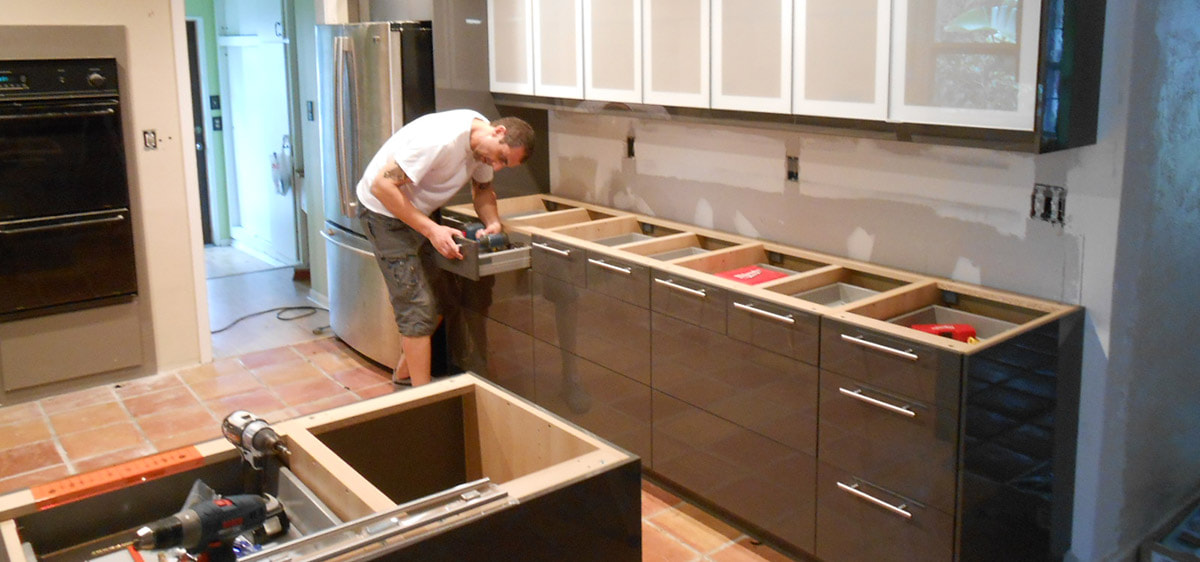 Сборка кухонной мебели после переезда